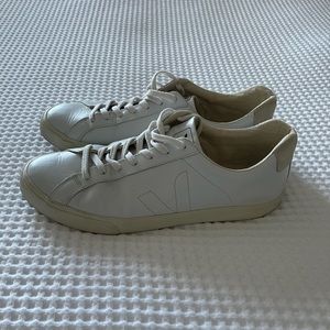 Men’s Veja Esplar Sneakers